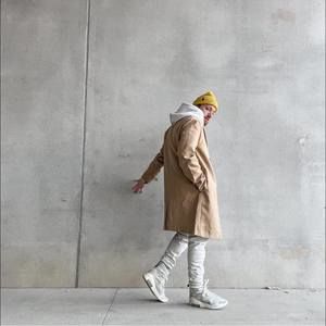 Meet your Posher, Bret